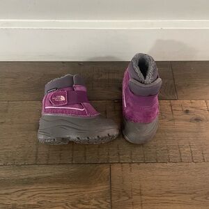 The North Face Kids' Purple and Gray Snow Boots